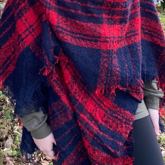 Only Taupe and Black Plaid Shawl left. Great OS NWT - Picture 4 of 5